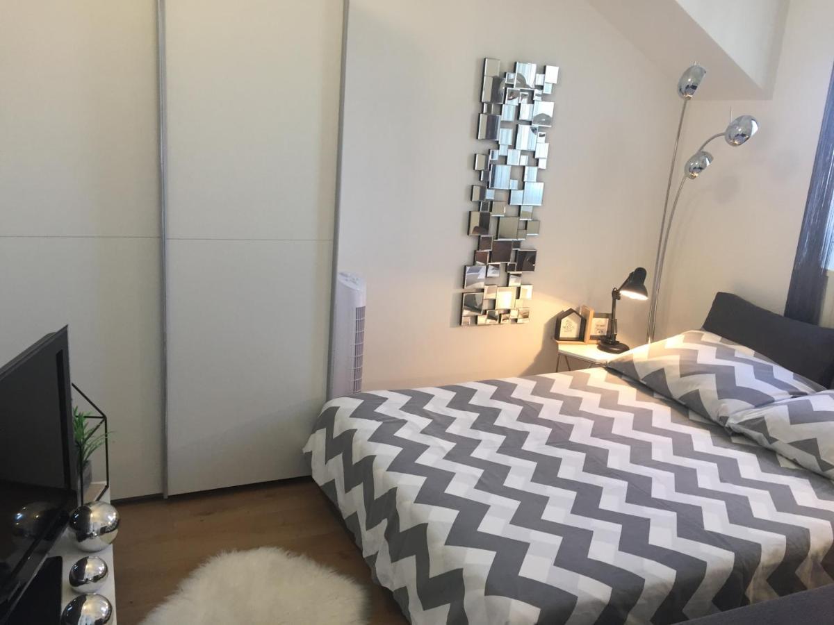 Apartment New Chic ซูเปตาร์ ภายนอก รูปภาพ