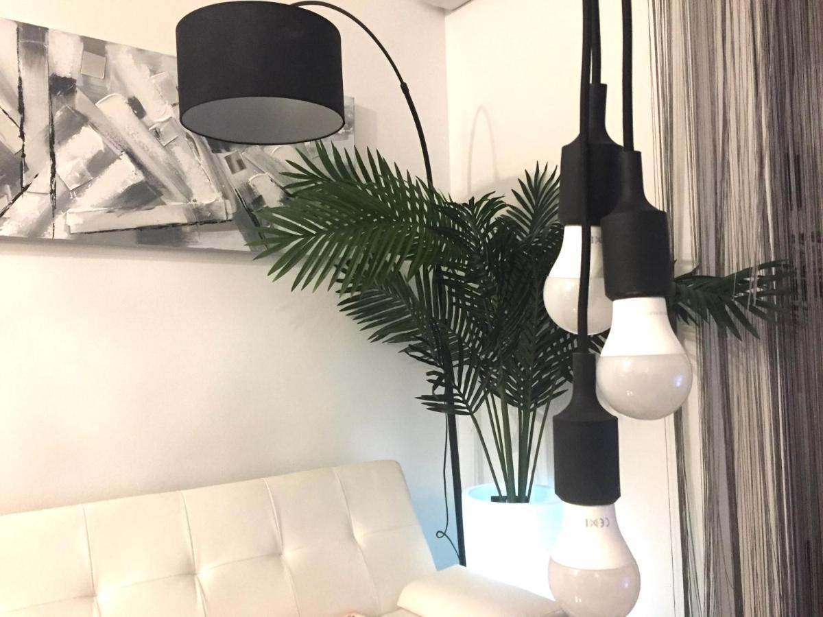 Apartment New Chic ซูเปตาร์ ภายนอก รูปภาพ