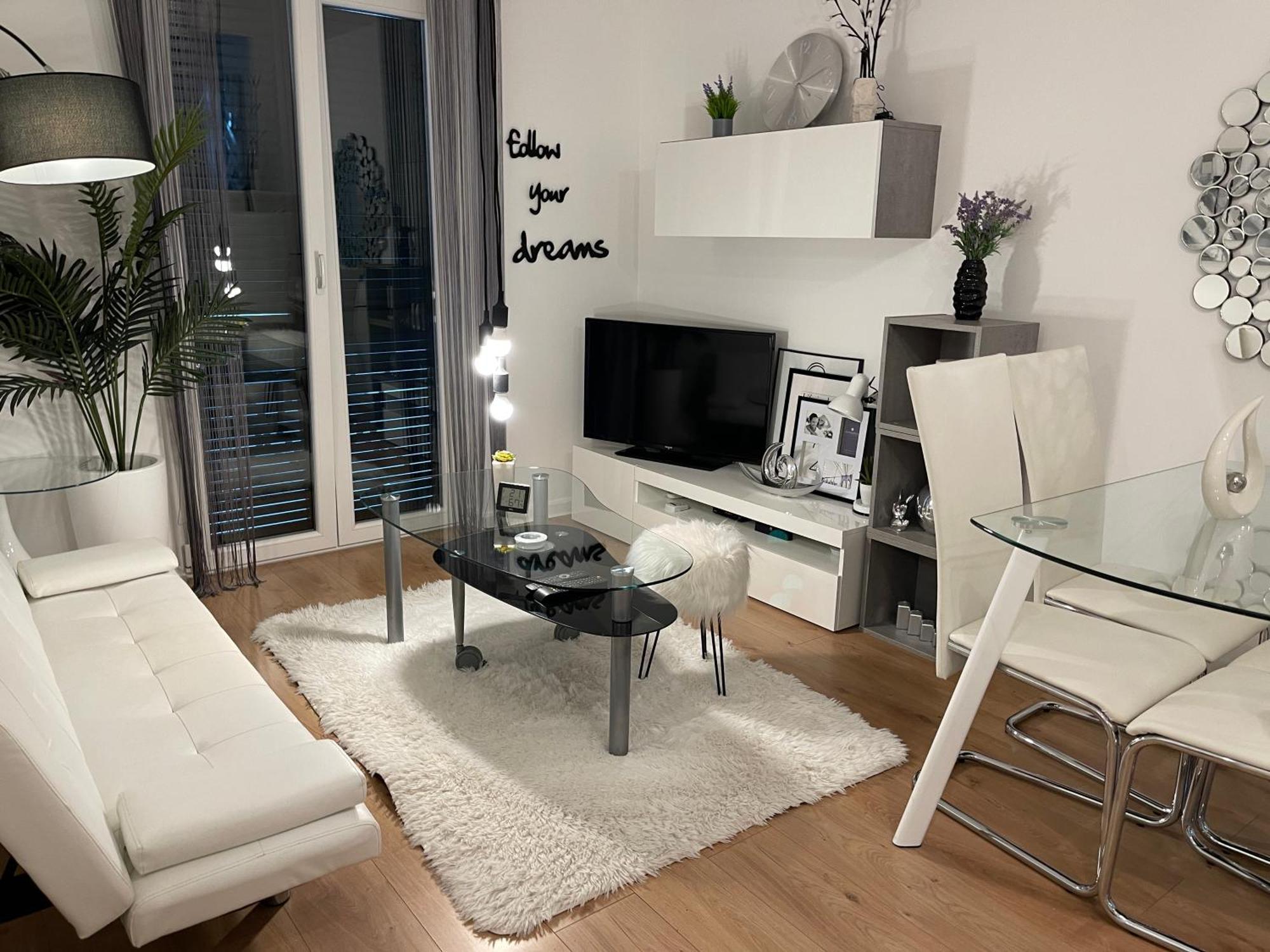 Apartment New Chic ซูเปตาร์ ภายนอก รูปภาพ